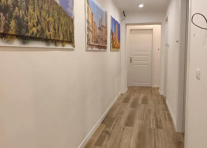 Residenza Maggiore 10 - -