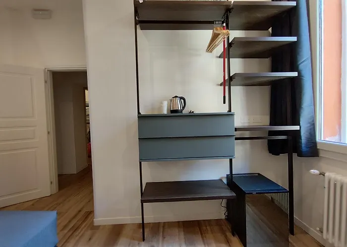 Residenza Maggiore 10 - - 3*