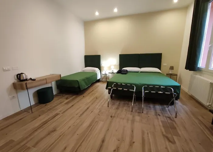 Residenza Maggiore 10 - - 3* Bolonha