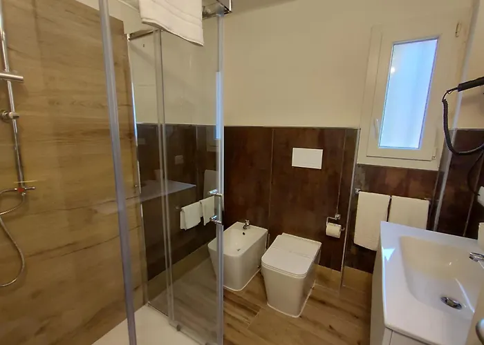 Residenza Maggiore 10 - - 3* 볼로냐