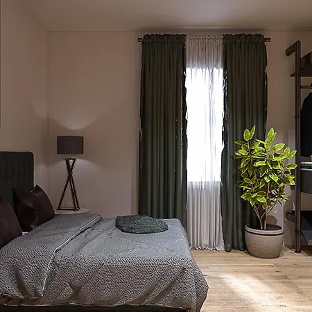 Residenza Maggiore 10 - - * Bologna