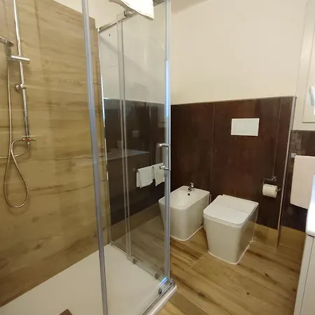 Residenza Maggiore 10 - - Bed & Breakfast