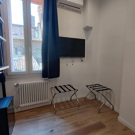 Alojamento de Acomodação e Pequeno-almoço Residenza Maggiore 10 - - Bolonha