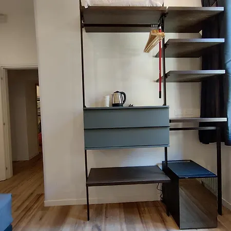 Residenza Maggiore 10 - - 3*