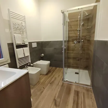 Residenza Maggiore 10 - - 3* Bolonha