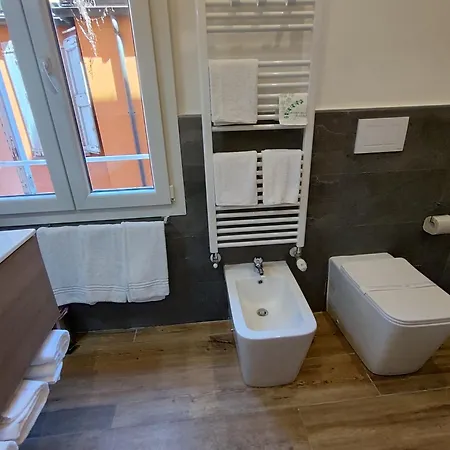 Alojamento de Acomodação e Pequeno-almoço Residenza Maggiore 10 - - Bolonha