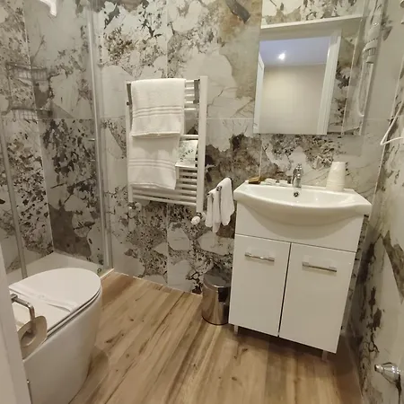Residenza Maggiore 10 - - Bologna
