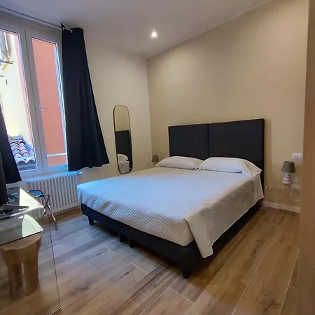 Residenza Maggiore 10 - - Bologna