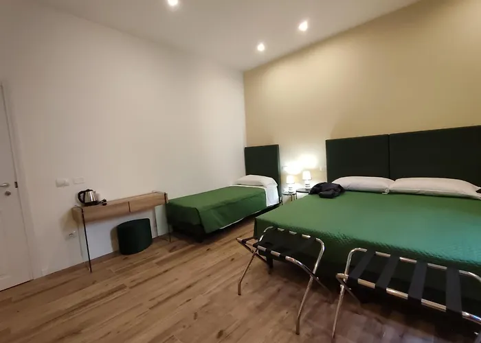 Residenza Maggiore 10 - - 3*