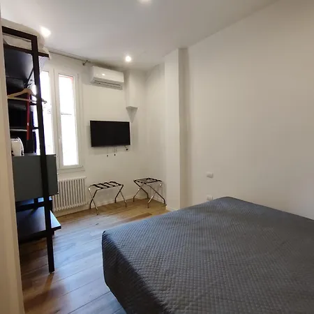 Residenza Maggiore 10 - -