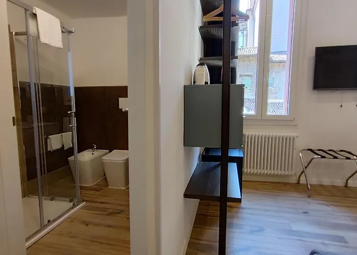 Residenza Maggiore 10 - - Bed & Breakfast 3*