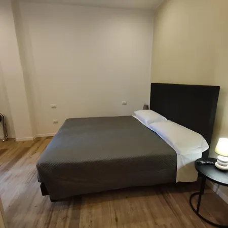 Residenza Maggiore 10 - -